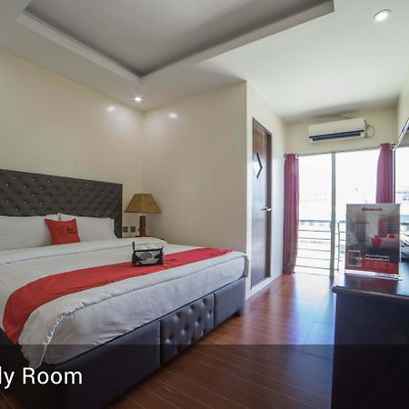 เรดดอร์ซ พลัส แอท บาลิบาโก อังเคเลสซิตี้ Hotel อังเฮเลส ภายนอก รูปภาพ